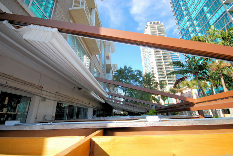 Miami Awning 3